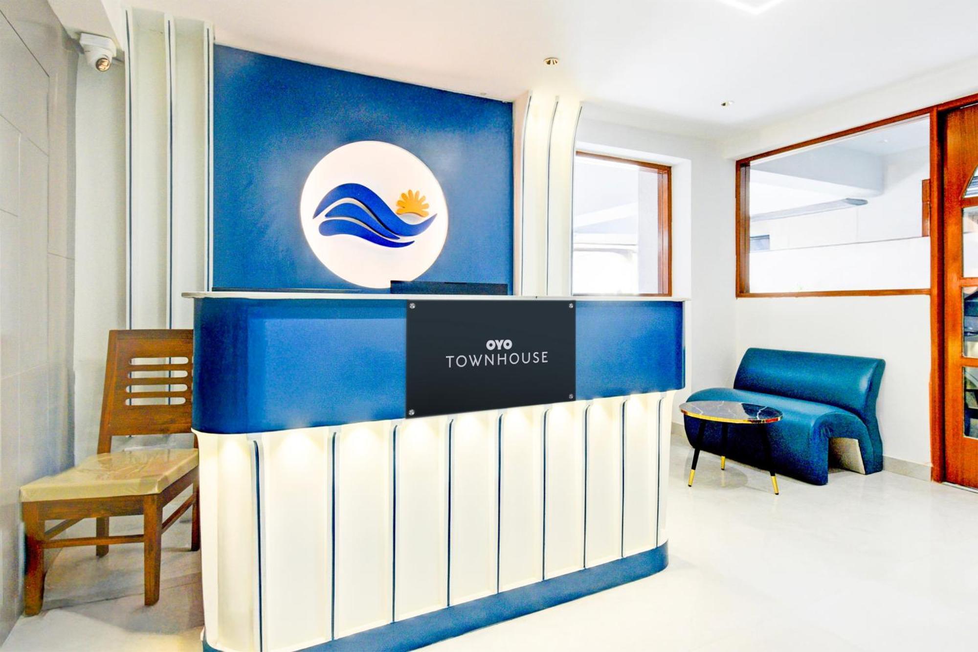 Townhouse Aarav Business Hotel Hyderabad Ngoại thất bức ảnh