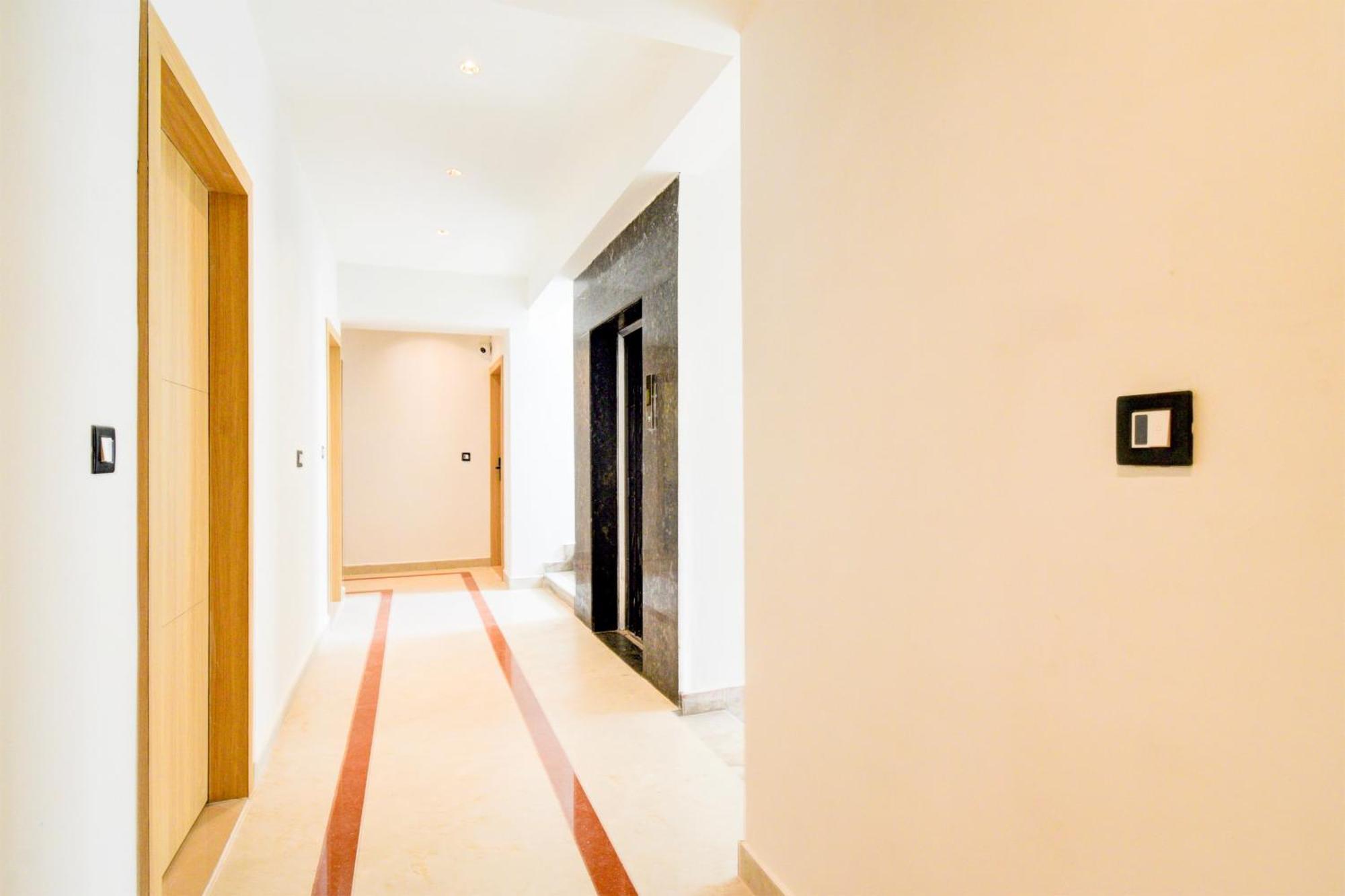 Townhouse Aarav Business Hotel Hyderabad Ngoại thất bức ảnh
