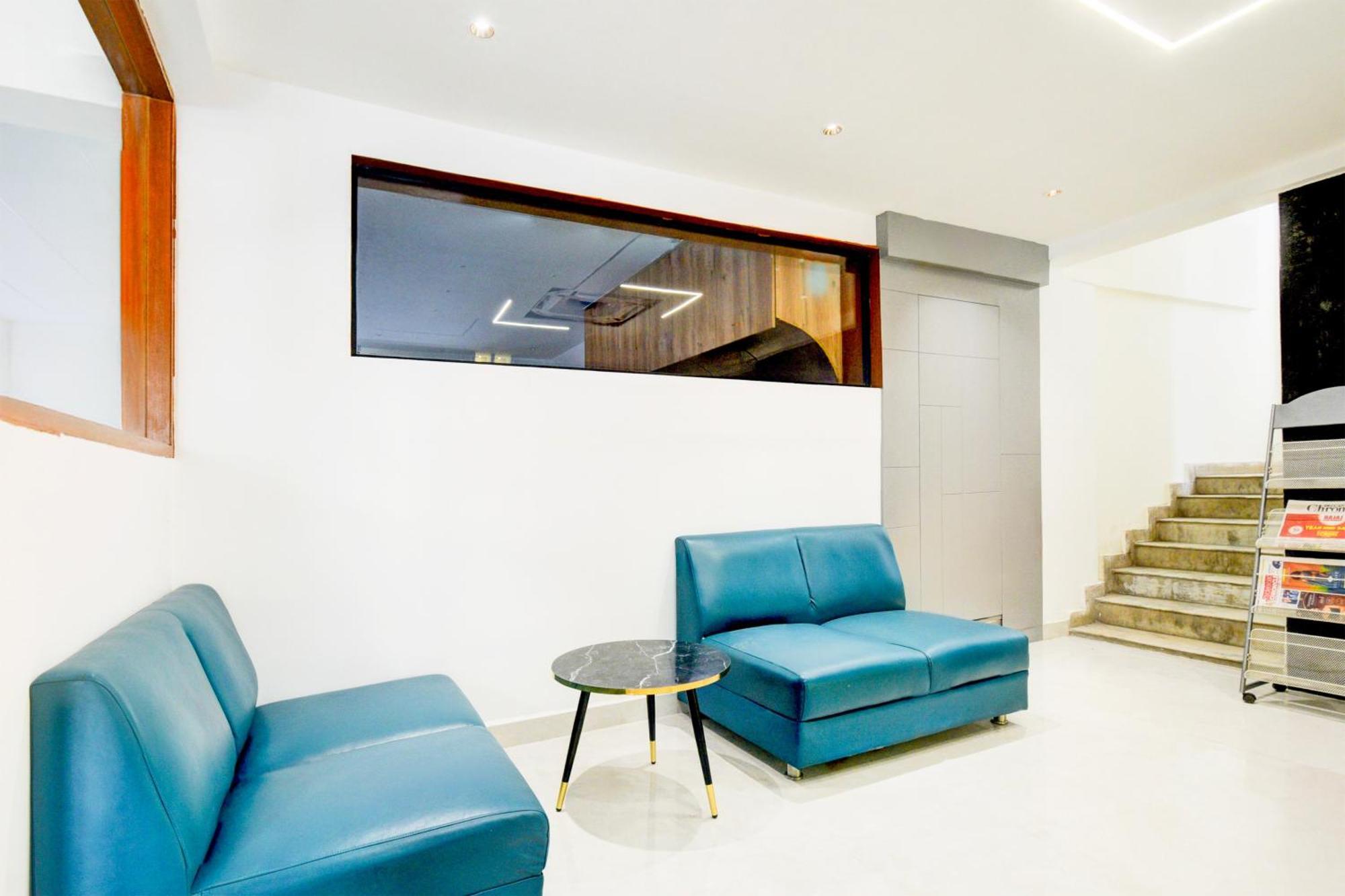 Townhouse Aarav Business Hotel Hyderabad Ngoại thất bức ảnh